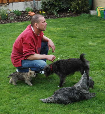 Sohn und 3 kleine M�del 2